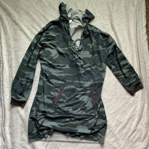 Venus long sleeve camo dress